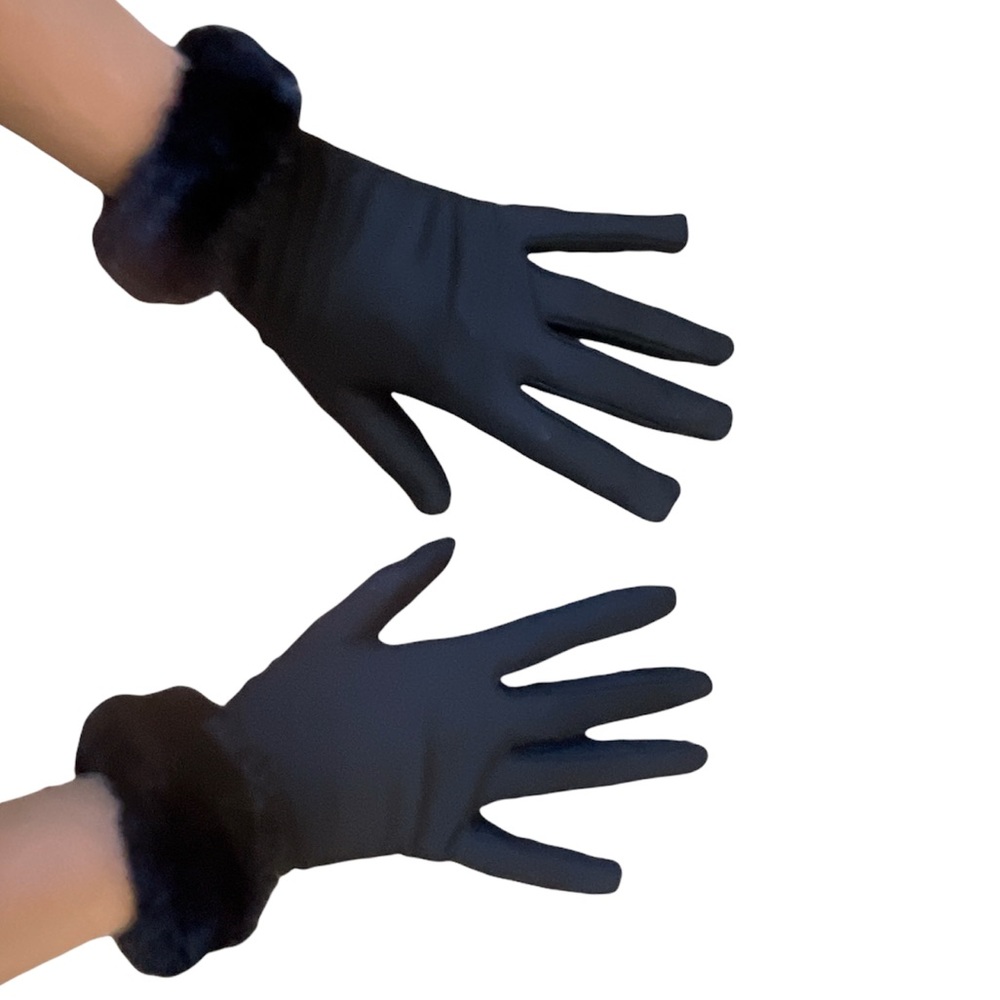 Black fur gloves